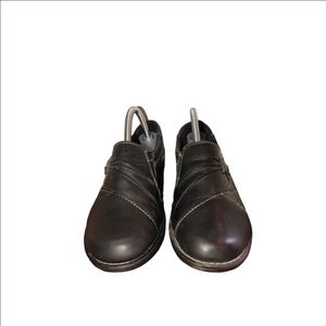 Earth Origins Naya Size 9